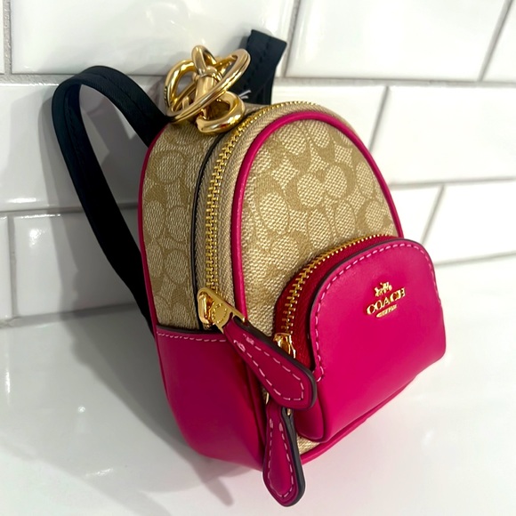💕COACH Mini Backpack Charm.. - Picture 9 of 10